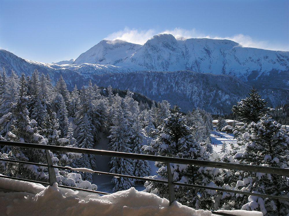 Aparthotel Ecrin Des Neiges Chamrousse Esterno foto